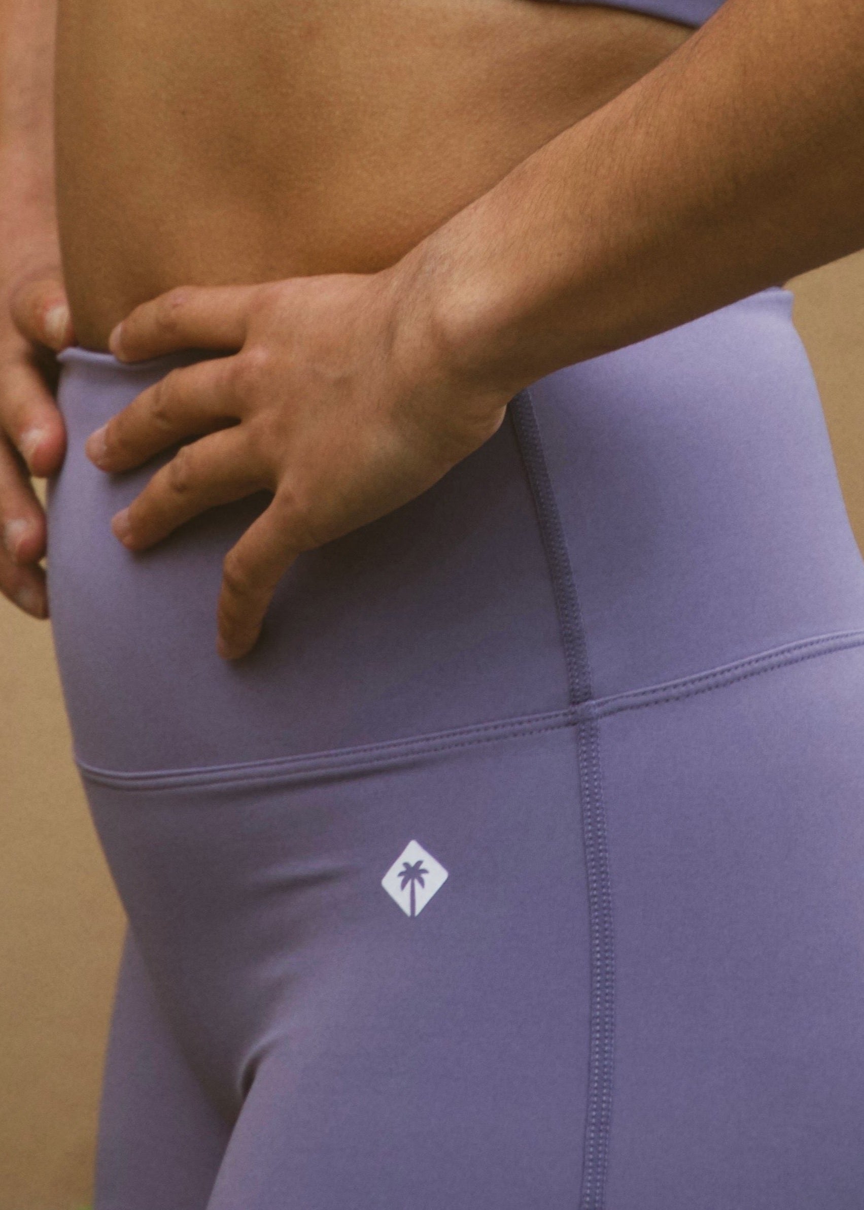 SHORT LILA