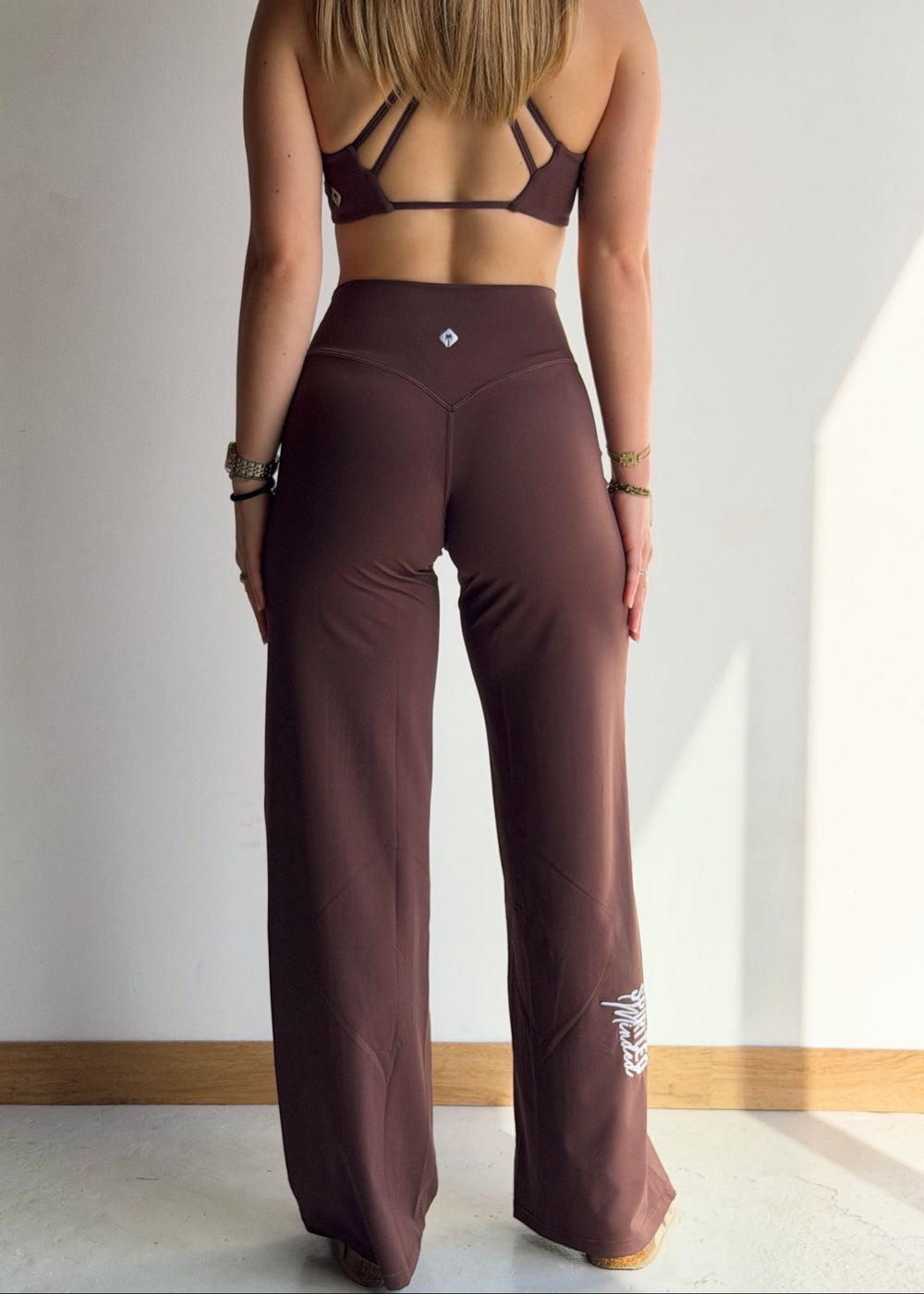 PANTALON COUPE DROITE - MARRON