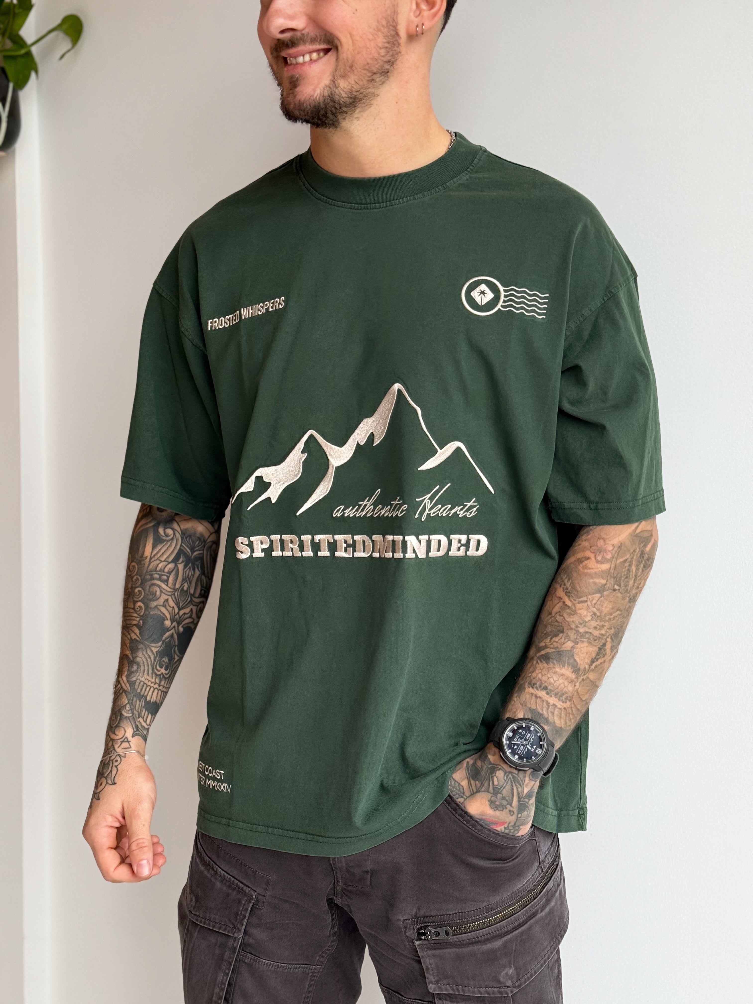 T-SHIRT OVERSIZE UNISEXE "WILD ROOTS"