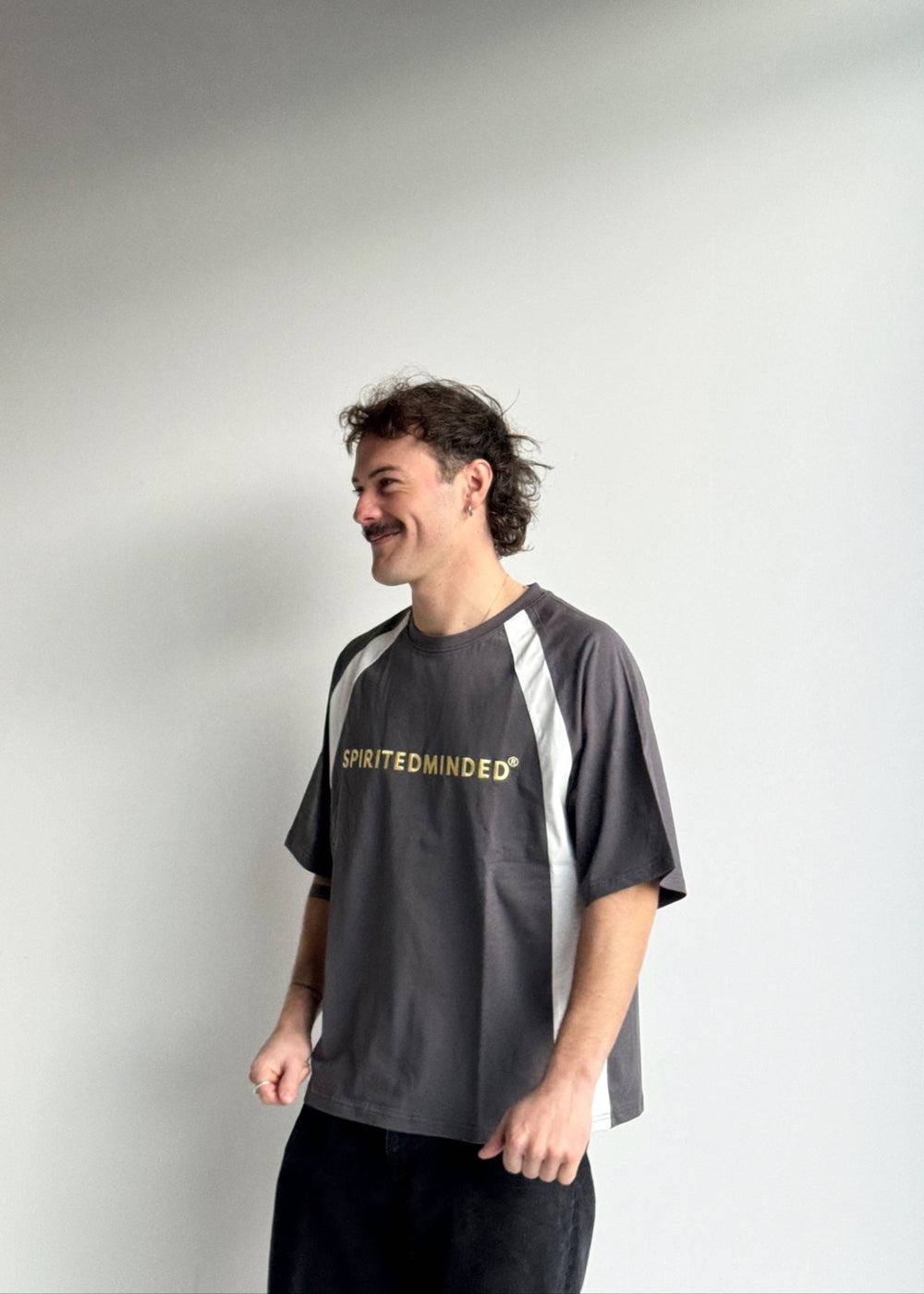 T-SHIRT OVERSIZE UNISEXE "BAD GUY"